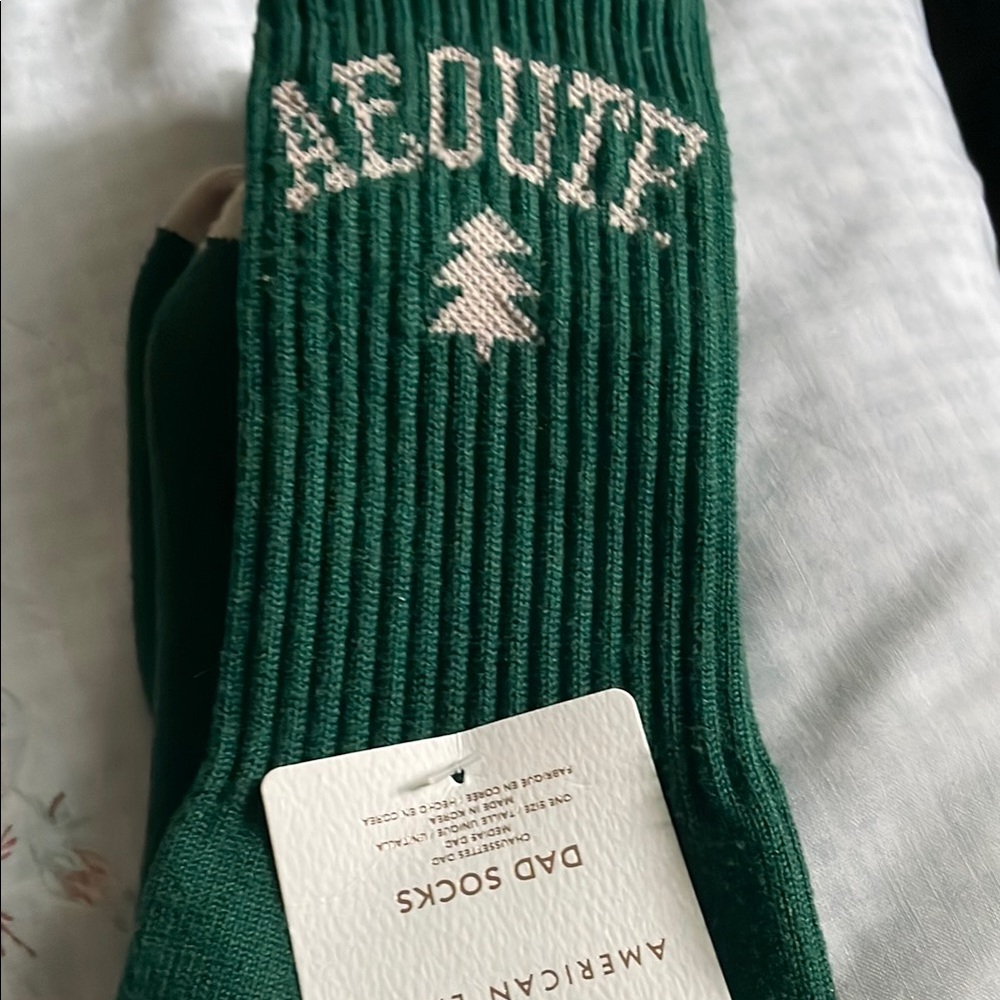American Eagle green Dad Socks NWT One Fit